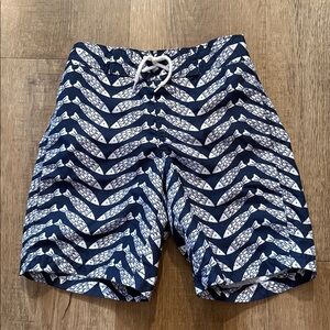 Janie and Jack boys navy fish board shorts size 4